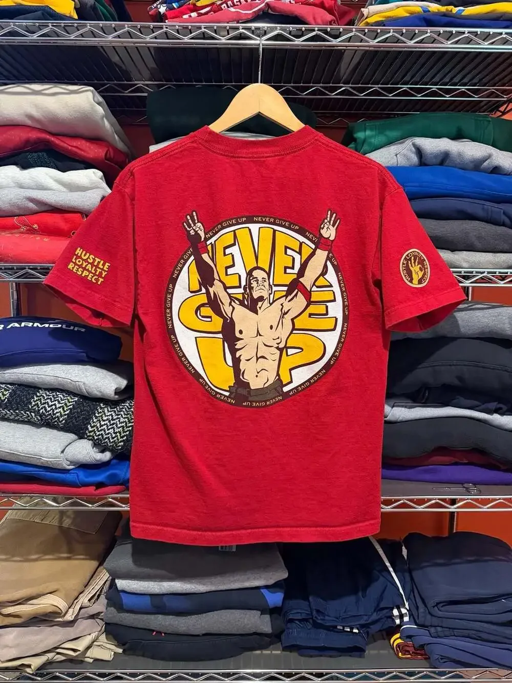 WWE John Cena 'Never Give Up' Hustle Loyalty Respect Red T-Shirt Medium Men